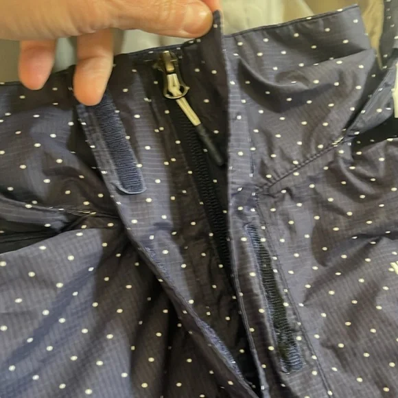 The North Face Dark Blue Polka Dot Raincoat - Picture 4 of 6